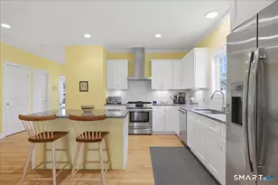 14 Essex Gln Dr, Essex, CT 06426 - Photo 15