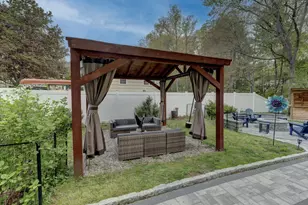 6 Candlewood Dr, East Hampton, CT 06424 - Photo 21