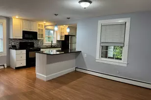 2 Stebbins Brook Ln, Simsbury, CT 06070 - Photo 7