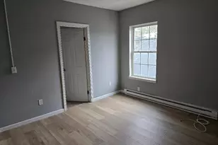 56 Lounsbury Ave, Waterbury, CT 06706 - Photo 1