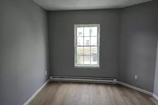 56 Lounsbury Ave, Waterbury, CT 06706 - Photo 3
