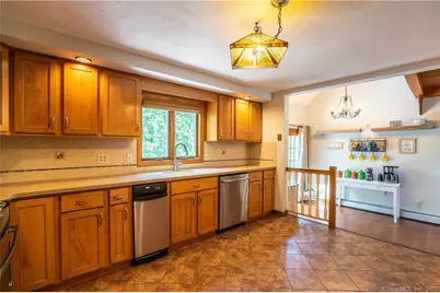 39 Winslow Road, Cheshire, CT 06410 - Photo 11
