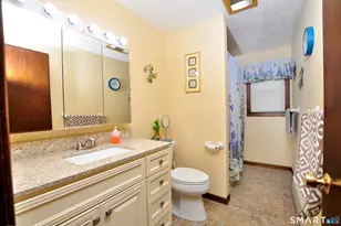 20 Lawrence Ln, Torrington, CT 06790 - Photo 13
