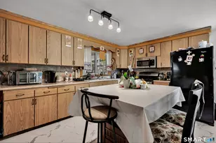 263 Barbour Rd, New Britain, CT 06053 - Photo 7