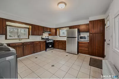 24 North Main Street #1, East Hampton, CT 06424 - Photo 11