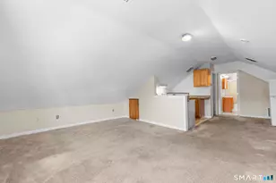 40 Bond St, Hartford, CT 06114 - Photo 29
