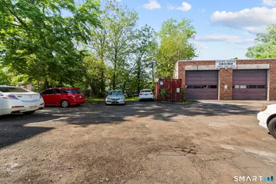 40 Bond Street, Hartford, CT 06114 - Photo 9