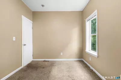40 Bond Street, Hartford, CT 06114 - Photo 13
