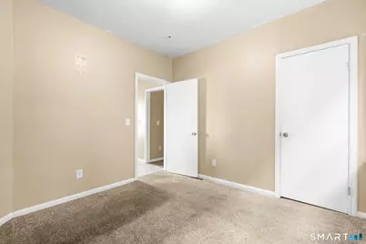 40 Bond Street, Hartford, CT 06114 - Photo 19