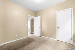40 Bond St, Hartford, CT 06114 - Photo 19
