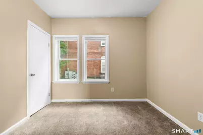 40 Bond Street, Hartford, CT 06114 - Photo 15
