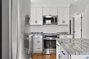 138 Bank St, New London, CT 06320 - Photo 7