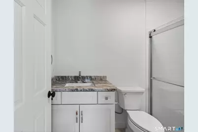 138 Bank Street #3B, New London, CT 06320 - Photo 13