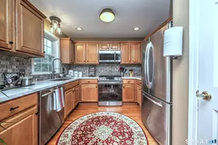 23 Hickory Ct, Wallingford, CT 06492 - Photo 11