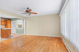 33 Cynthia Dr, West Haven, CT 06516 - Photo 7