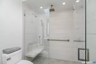12 Blvd Dr, Danbury, CT 06810 - Photo 19
