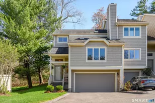 12 Blvd Dr, Danbury, CT 06810 - Photo 3