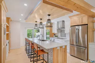 12 Blvd Dr, Danbury, CT 06810 - Photo 7
