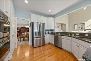 30 Wadsworth Ln, Wallingford, CT 06492 - Photo 13