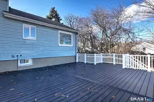 206 Bridgeview Pl, Stratford, CT 06614 - Photo 27