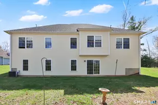 5 Beaudry Ln, Bloomfield, CT 06002 - Photo 5