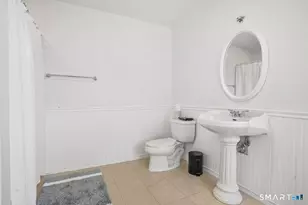 295 York St, Stratford, CT 06615 - Photo 33
