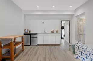 80 Soundview Dr, Stamford, CT 06902 - Photo 17