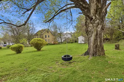 231 Burlington Avenue, Bristol, CT 06010 - Photo 9