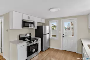 60 Iver Ave, East Haven, CT 06512 - Photo 11
