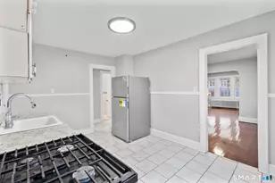 525 Westfield Ave, Bridgeport, CT 06606 - Photo 9
