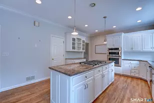 123 Feldspar Ridge, Glastonbury, CT 06033 - Photo 9