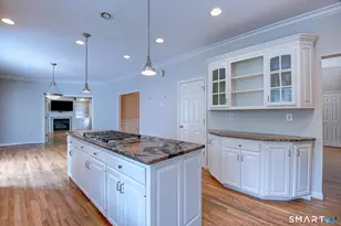 123 Feldspar Ridge, Glastonbury, CT 06033 - Photo 7