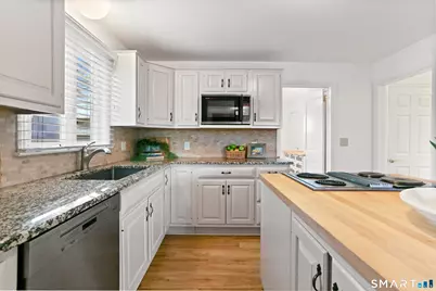 99 Judd Street, Fairfield, CT 06824 - Photo 11