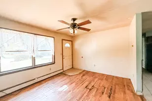 21 Potvin Ave, Plainfield, CT 06354 - Photo 5
