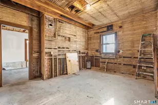 1403 Boston Ave, Bridgeport, CT 06610 - Photo 15