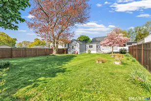21 Aimes Dr, West Haven, CT 06516 - Photo 7