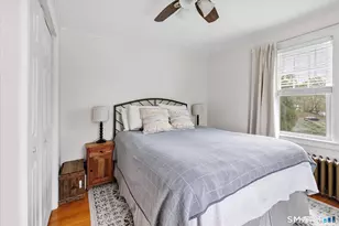 21 Grove St, Shelton, CT 06484 - Photo 15