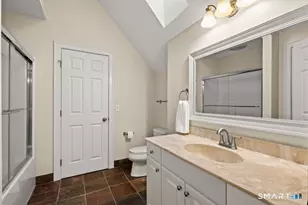 45 Hampton Ct, Glastonbury, CT 06073 - Photo 29