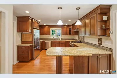 78 Garfield Road, West Hartford, CT 06107 - Photo 7