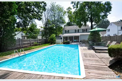 18 Lawler Road, West Hartford, CT 06117 - Photo 13