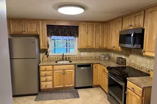 18 Lawler Rd, West Hartford, CT 06117 - Photo 5