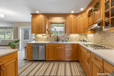 96 Farmingberry Drive, Southington, CT 06489 - Photo 7
