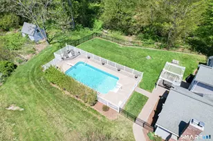 96 Farmingberry Dr, Southington, CT 06489 - Photo 37
