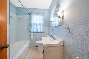 7 Richard Terrace, Waterbury, CT 06705 - Photo 13
