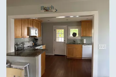 799 Rowland Road, Fairfield, CT 06824 - Photo 5