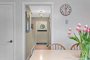 147 Carriage Dr, Fairfield, CT 06890 - Photo 9