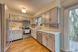 61 Hunter Ct, Torrington, CT 06790 - Photo 13