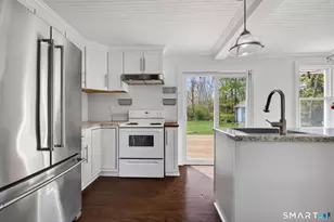 61 Ingham Hill Rd, Old Saybrook, CT 06475 - Photo 7