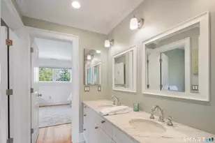 1 Duffys Ln, Darien, CT 06820 - Photo 25