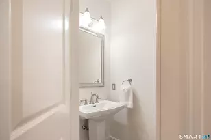 1 Duffys Ln, Darien, CT 06820 - Photo 17